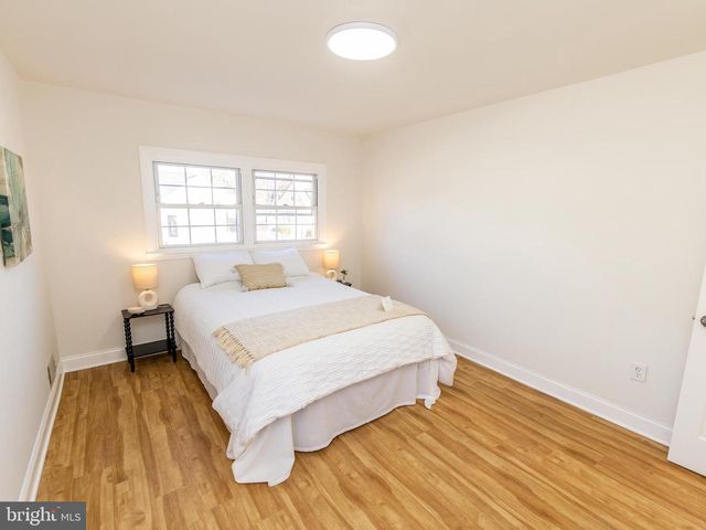 303 OXFORD DR, Glen Burnie, MD 21061