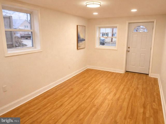 303 OXFORD DR, Glen Burnie, MD 21061