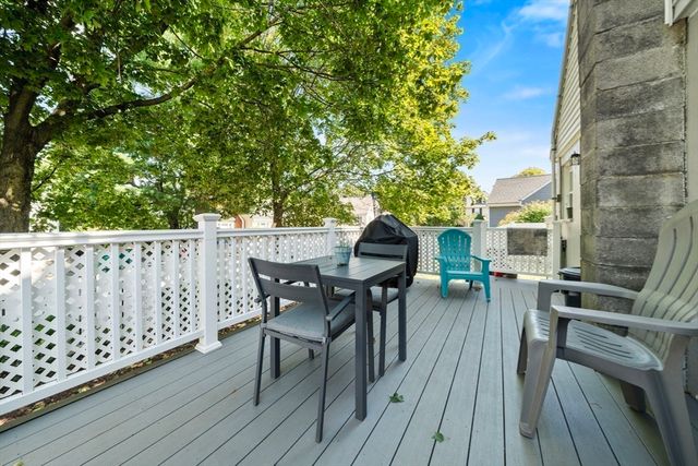 2 Sonrel St, Woburn, MA 01801