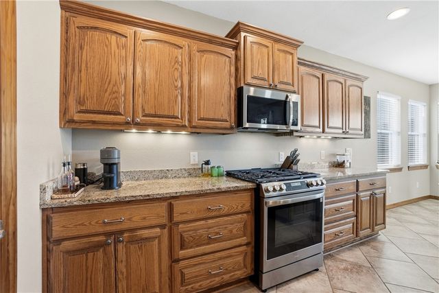 22 Bandy Drive, Holiday Island, AR 72631