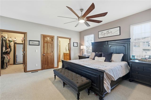 22 Bandy Drive, Holiday Island, AR 72631