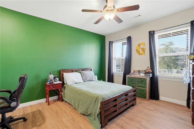 22 Bandy Drive, Holiday Island, AR 72631