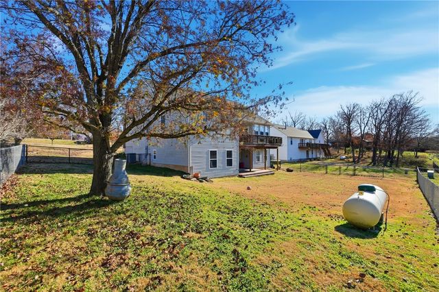 22 Bandy Drive, Holiday Island, AR 72631