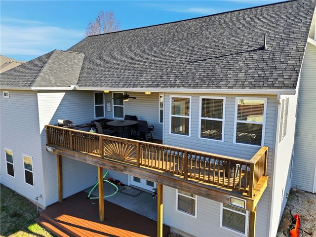 22 Bandy Drive, Holiday Island, AR 72631