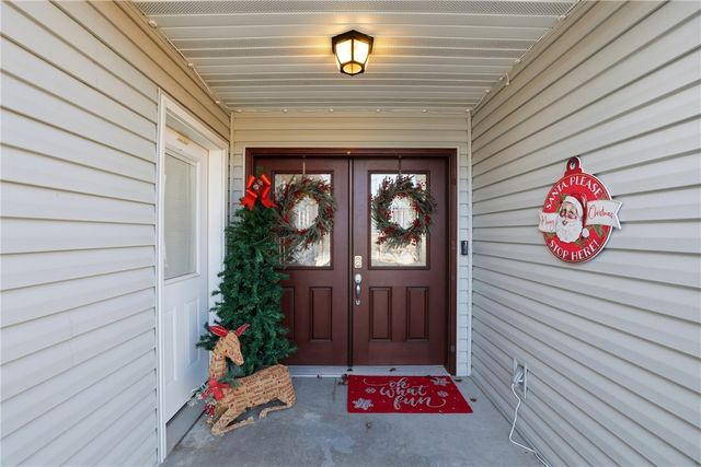 22 Bandy Drive, Holiday Island, AR 72631