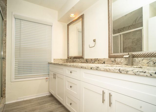 1923 Vinces Bridge Street, Sugar Land, TX 77478