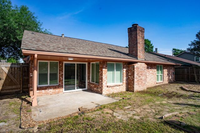 1923 Vinces Bridge Street, Sugar Land, TX 77478