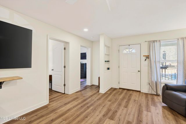 10756 Linohau Way, Diamondhead, MS 39525