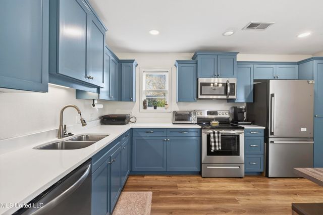 10756 Linohau Way, Diamondhead, MS 39525