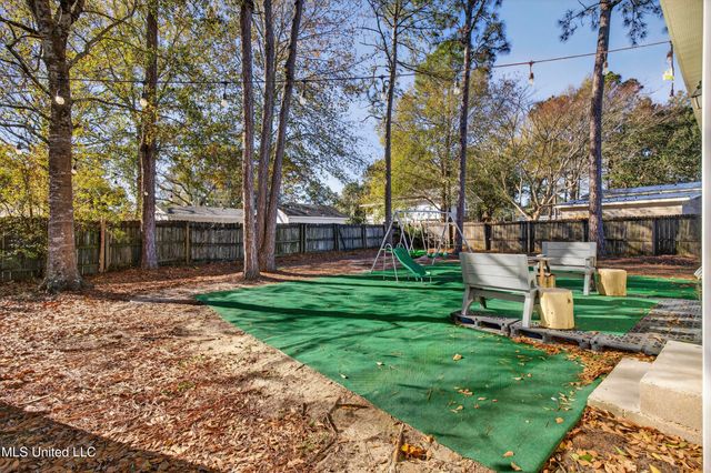 10756 Linohau Way, Diamondhead, MS 39525