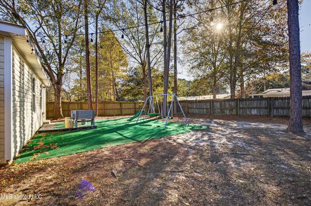 10756 Linohau Way, Diamondhead, MS 39525