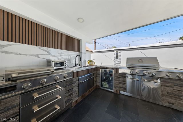 3969 Sorrento Way, Las Vegas, NV 89121