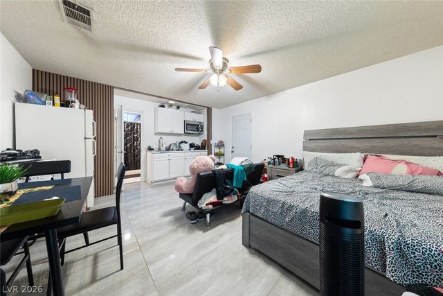 3969 Sorrento Way, Las Vegas, NV 89121