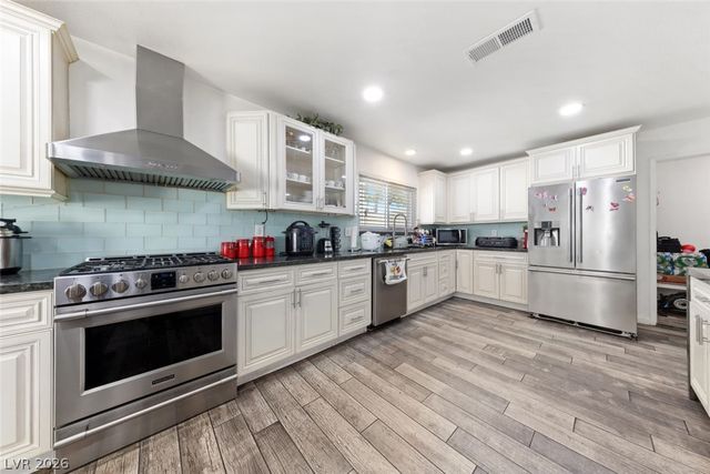 3969 Sorrento Way, Las Vegas, NV 89121