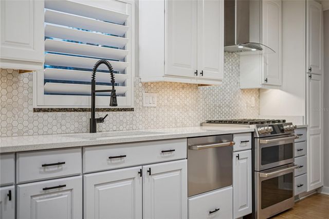 400 W TROTTERS DRIVE, Maitland, FL 32751