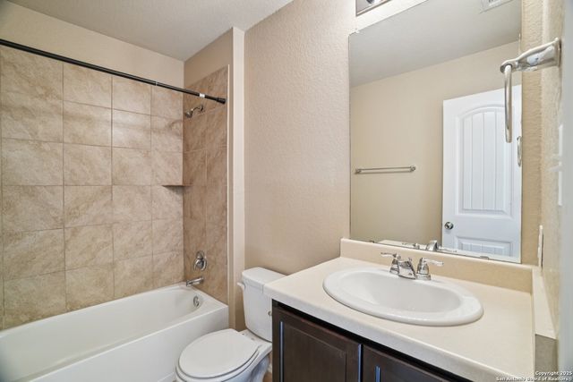 1814 London Blue, San Antonio, TX 78245