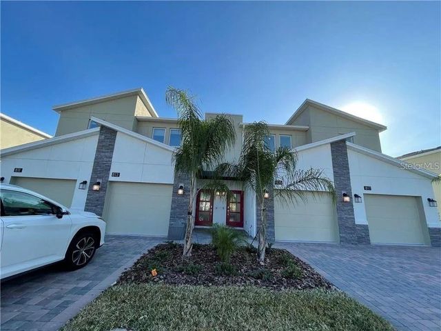 813 OCEAN COURSE AVENUE 813, Davenport, FL 33896