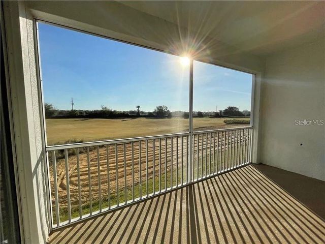 813 OCEAN COURSE AVENUE 813, Davenport, FL 33896