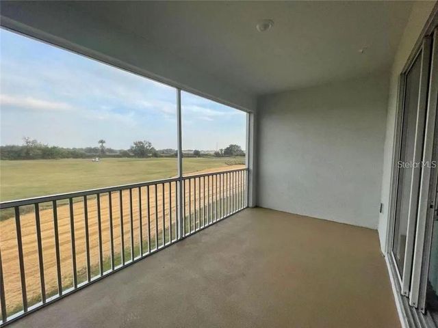 813 OCEAN COURSE AVENUE 813, Davenport, FL 33896