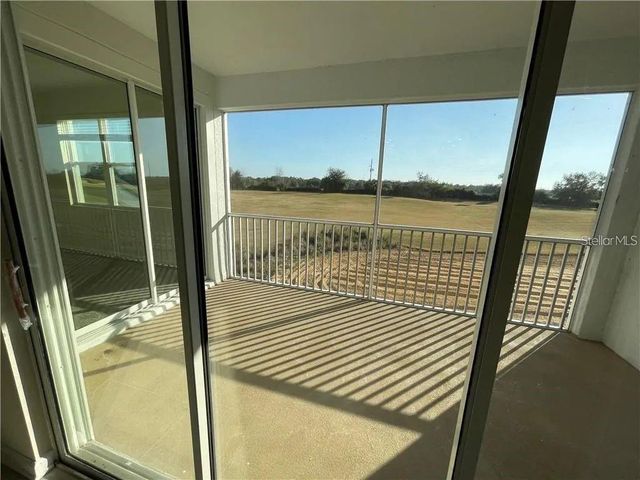 813 OCEAN COURSE AVENUE 813, Davenport, FL 33896