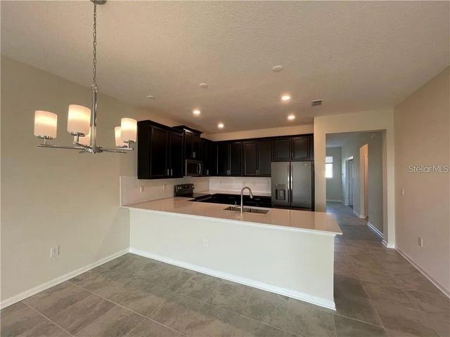 813 OCEAN COURSE AVENUE 813, Davenport, FL 33896