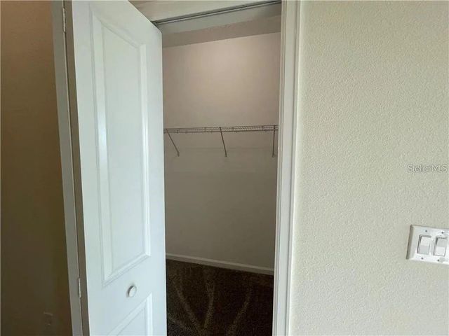813 OCEAN COURSE AVENUE 813, Davenport, FL 33896