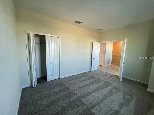 813 OCEAN COURSE AVENUE 813, Davenport, FL 33896