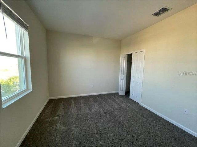 813 OCEAN COURSE AVENUE 813, Davenport, FL 33896