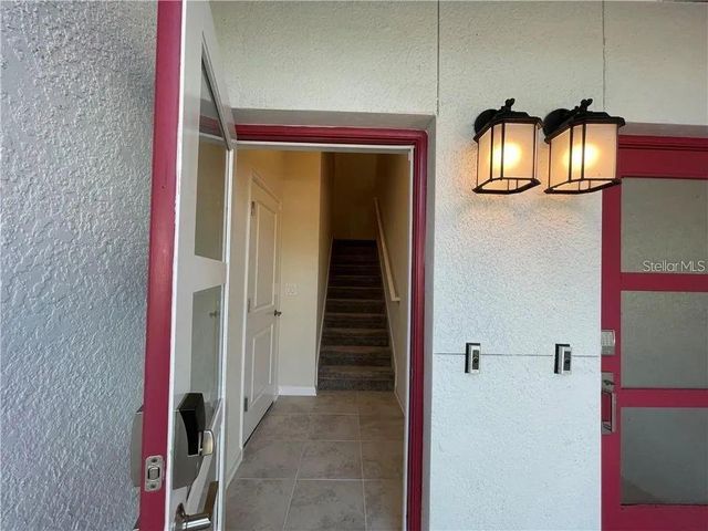 813 OCEAN COURSE AVENUE 813, Davenport, FL 33896