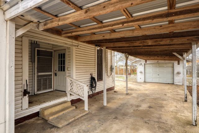 804 Main ST, Liberty Hill, TX 78642