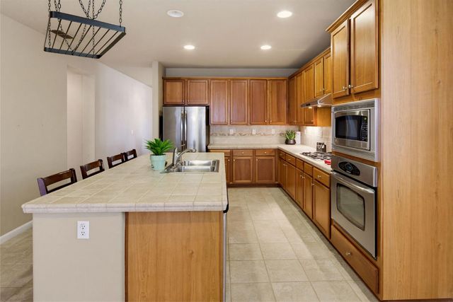 501 Welsford Ct, Lincoln, CA 95648