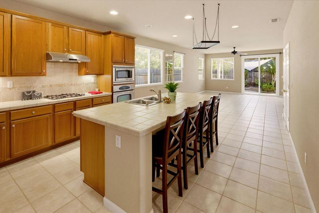 501 Welsford Ct, Lincoln, CA 95648