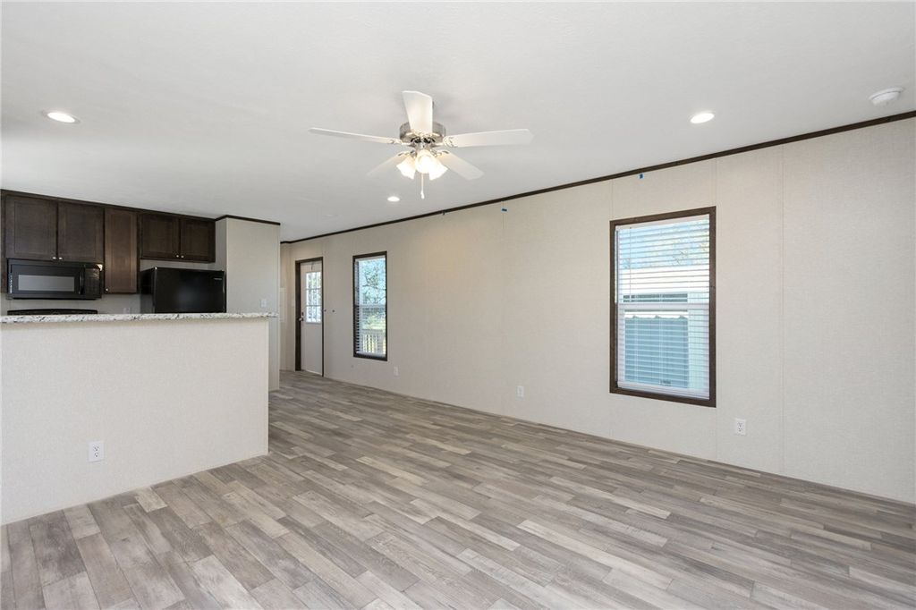 2224 U.S. Highway 87 East #17 #17, Billings, MT 59101 photo 5