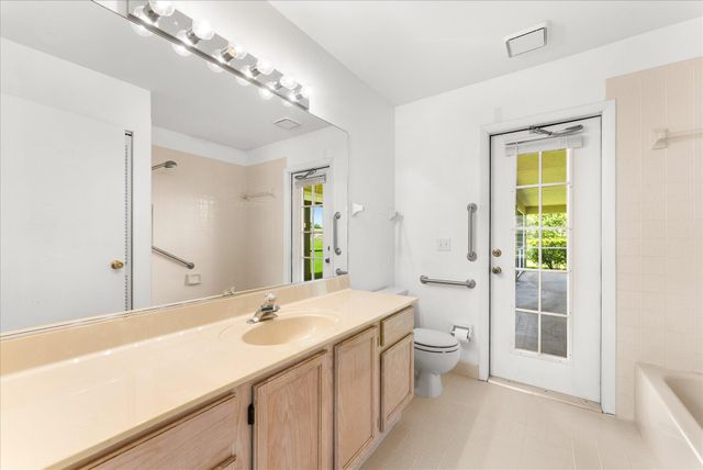 3737 Satin Leaf Court, Delray Beach, FL 33445