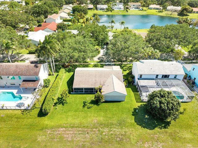 3737 Satin Leaf Court, Delray Beach, FL 33445