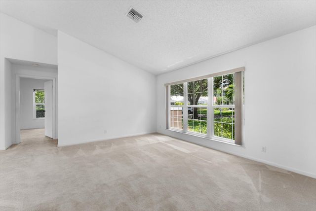 3737 Satin Leaf Court, Delray Beach, FL 33445