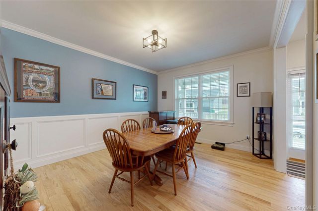 77 Kensington Lane, Poughkeepsie, NY 12603