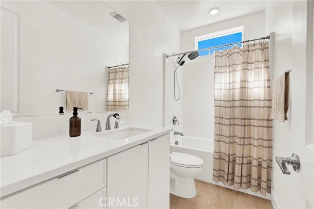 74 Dudley, Irvine, CA 92618