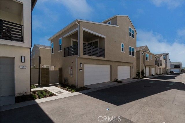 74 Dudley, Irvine, CA 92618