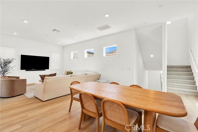 74 Dudley, Irvine, CA 92618