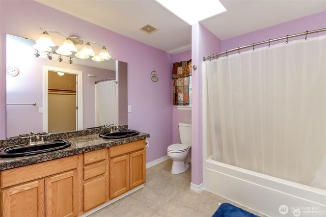 2516 Harts Lake Road S, Roy, WA 98580
