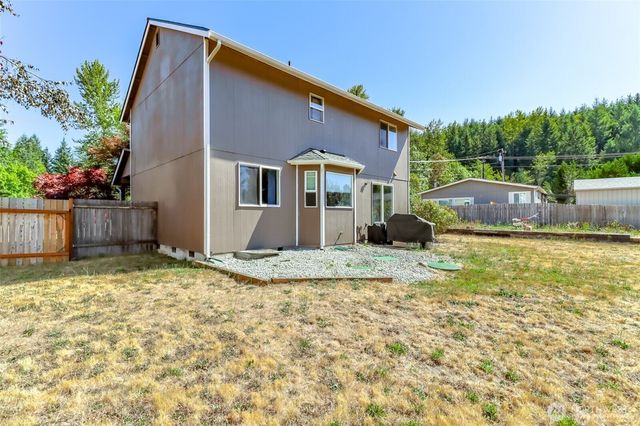 2516 Harts Lake Road S, Roy, WA 98580
