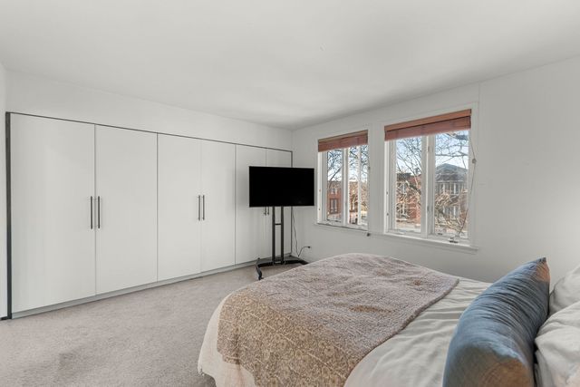 1422 S State Street, Chicago, IL 60605