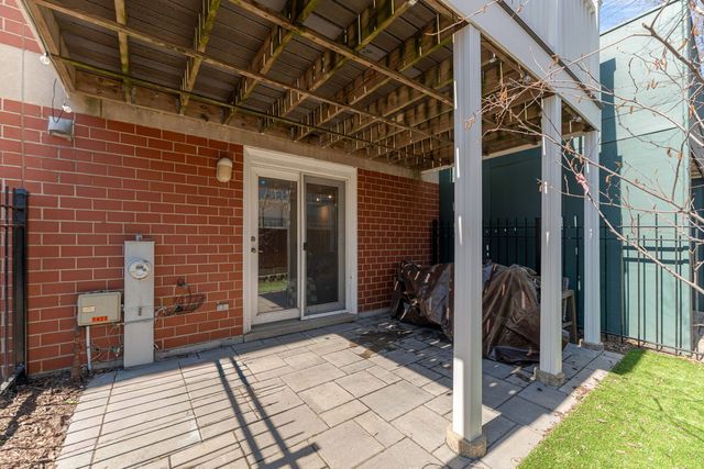 1422 S State Street, Chicago, IL 60605