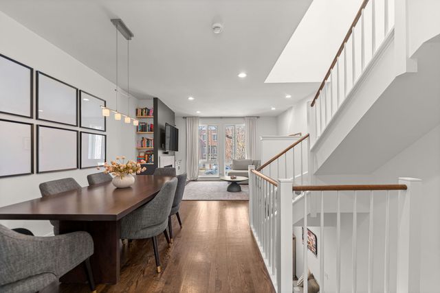 1422 S State Street, Chicago, IL 60605