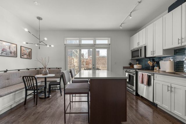 1422 S State Street, Chicago, IL 60605