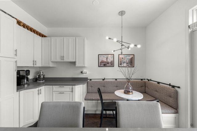 1422 S State Street, Chicago, IL 60605