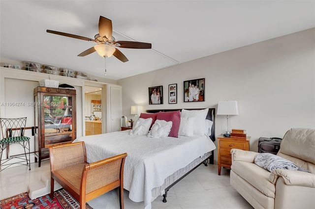 3 Grove Isle Dr C208, Miami, FL 33133