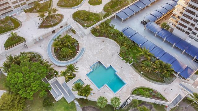 3 Grove Isle Dr C208, Miami, FL 33133