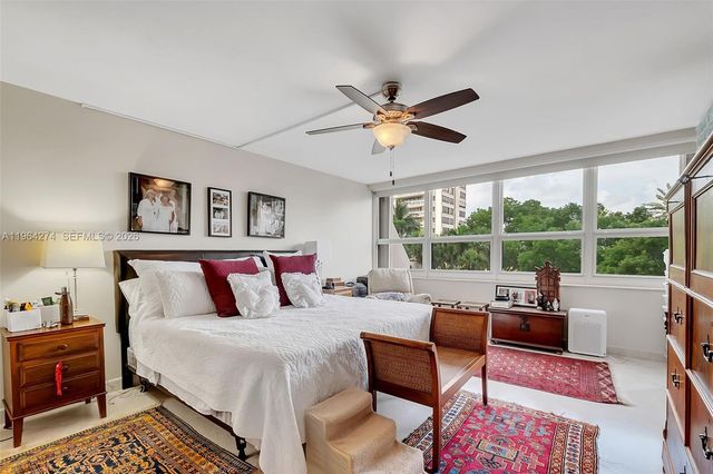 3 Grove Isle Dr C208, Miami, FL 33133